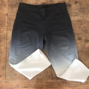 NIKE Ombré capris